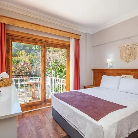 Hotel Manzara Non Alcoholic Family