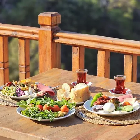 Hotel Manzara Non Alcoholic Family 3*