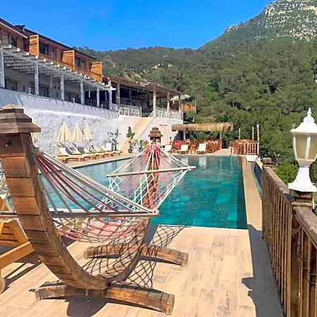 Manzara Non Alcoholic Family Hotel 3*