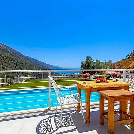 Manzara Non Alcoholic Family Hotel