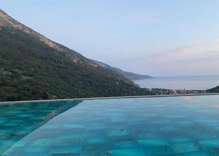 Manzara Non Alcoholic Family Hotel 3*