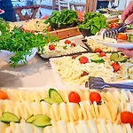 Manzara Non Alcoholic Family Otel 3*